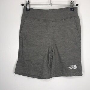 The North Face Tri-Blend Boys Gym Shorts in Grey Heather